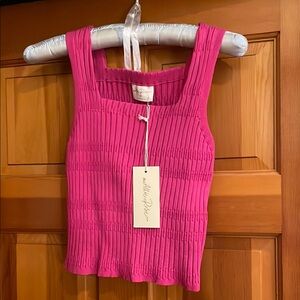 NWT Allie Rose Sweater Knit Crop Top size medium 🩷🩷🩷